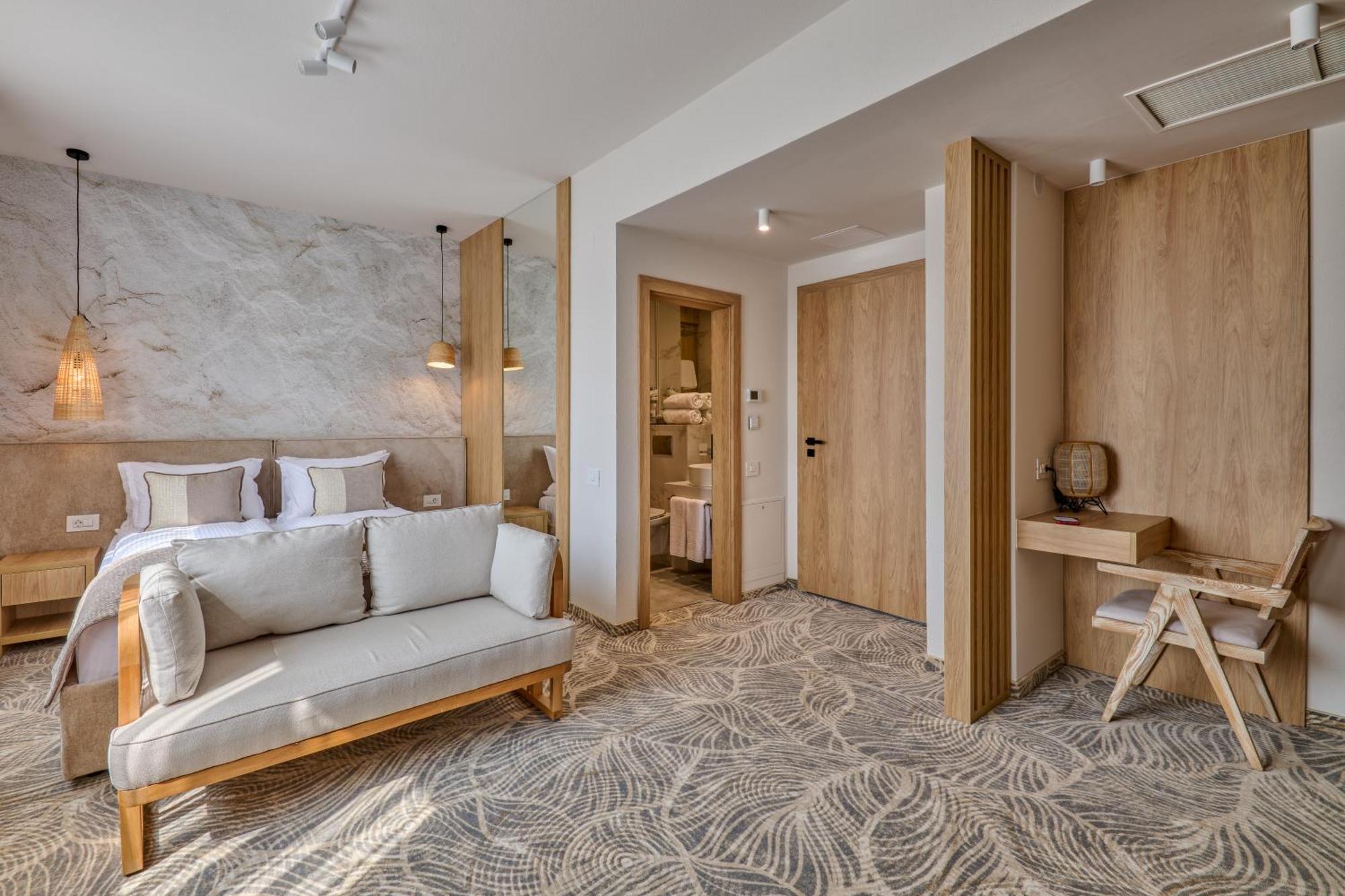 Hotel Serenity Temesvár Kültér fotó
