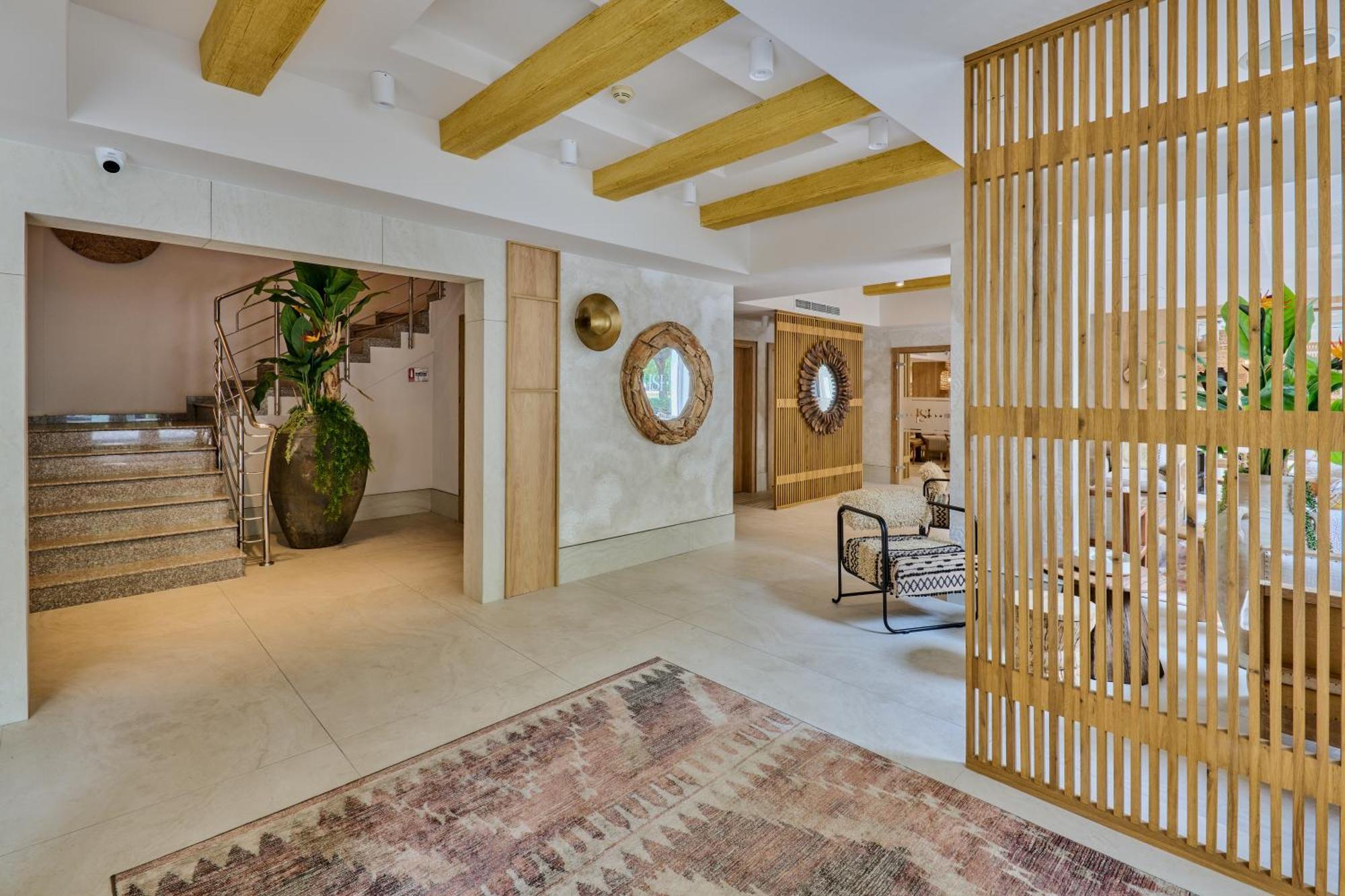 Hotel Serenity Temesvár Kültér fotó