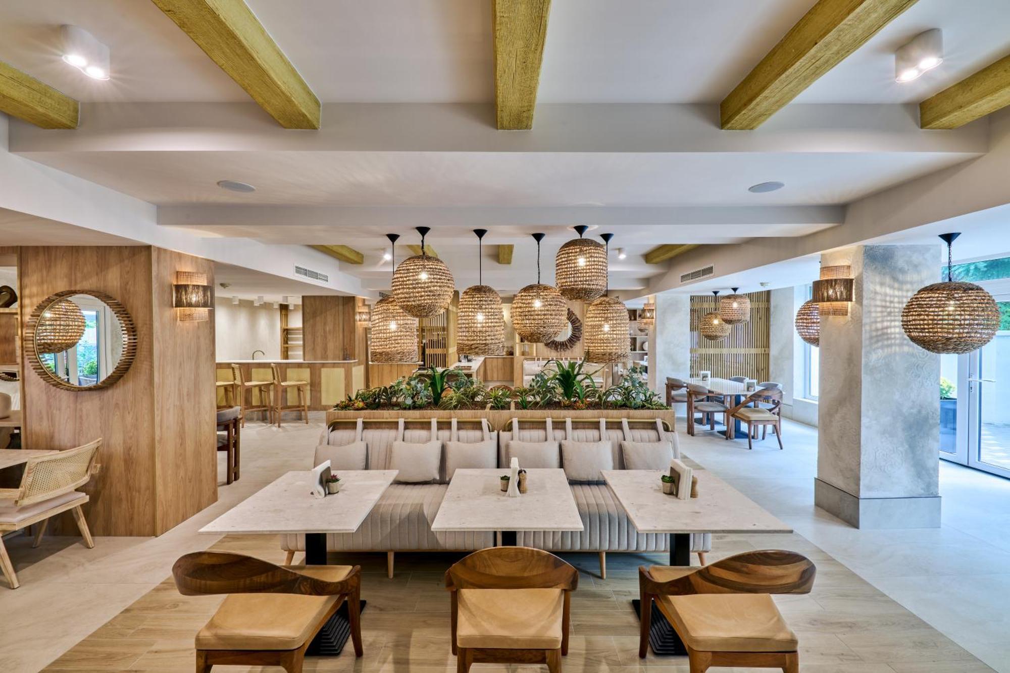 Hotel Serenity Temesvár Kültér fotó