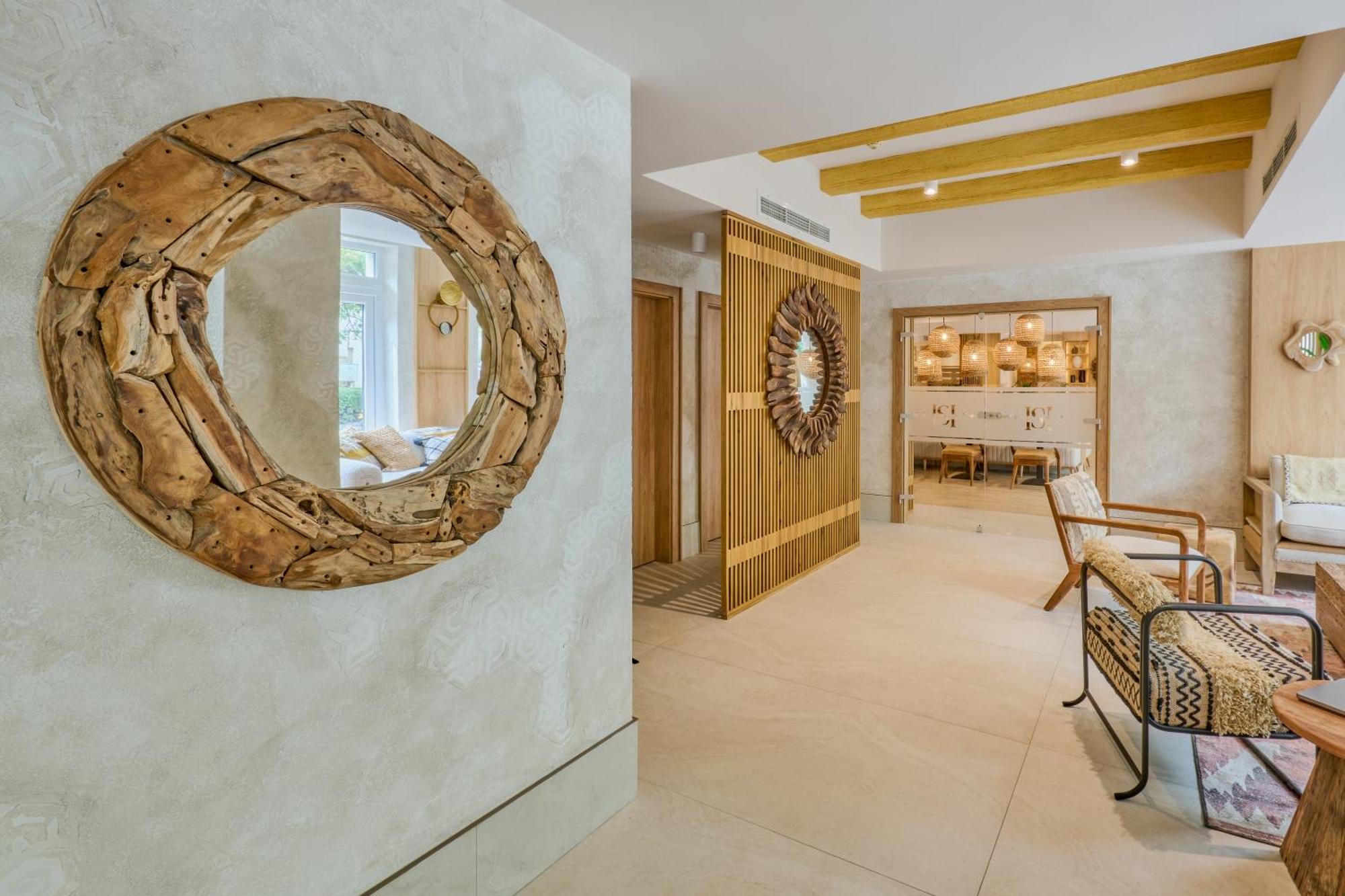 Hotel Serenity Temesvár Kültér fotó