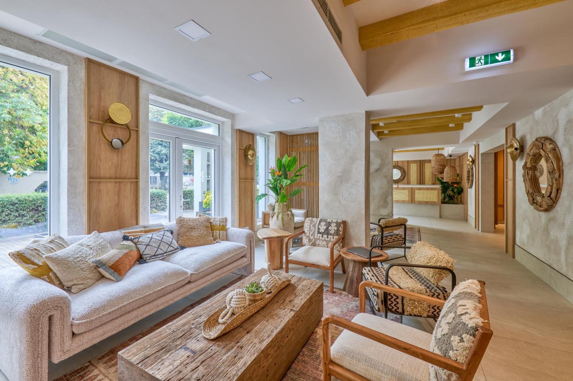 Hotel Serenity Temesvár Kültér fotó