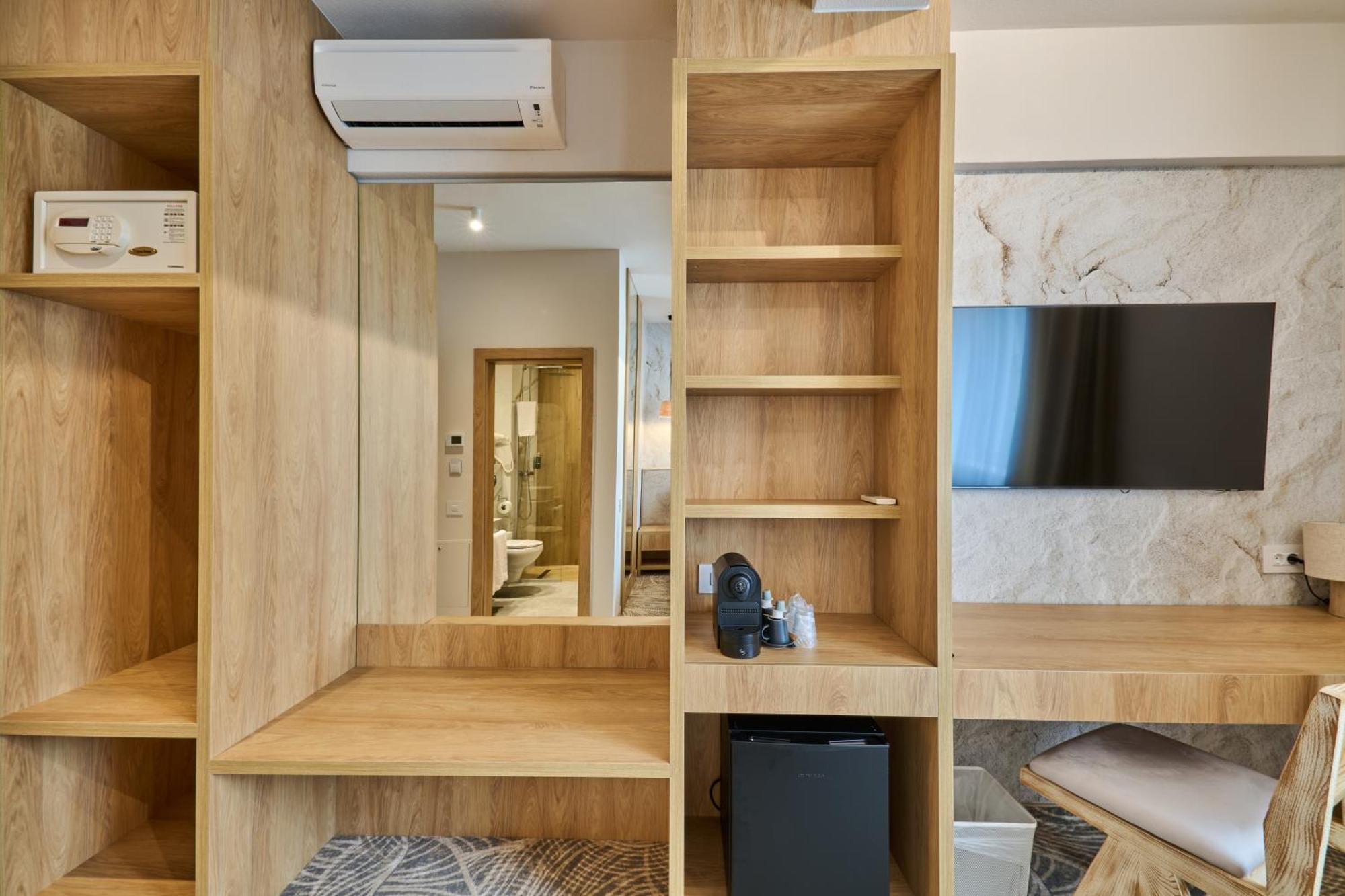 Hotel Serenity Temesvár Kültér fotó