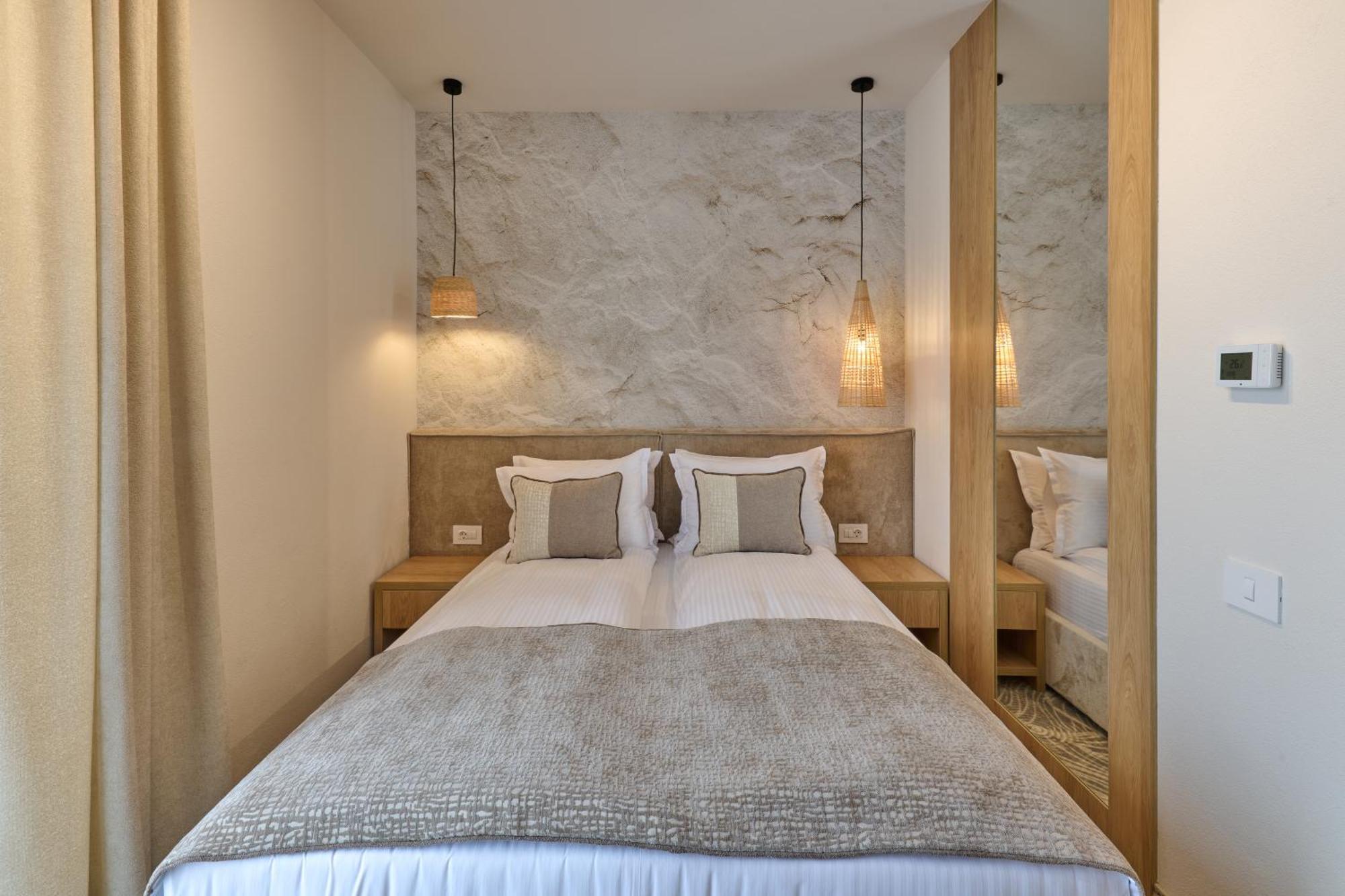 Hotel Serenity Temesvár Kültér fotó